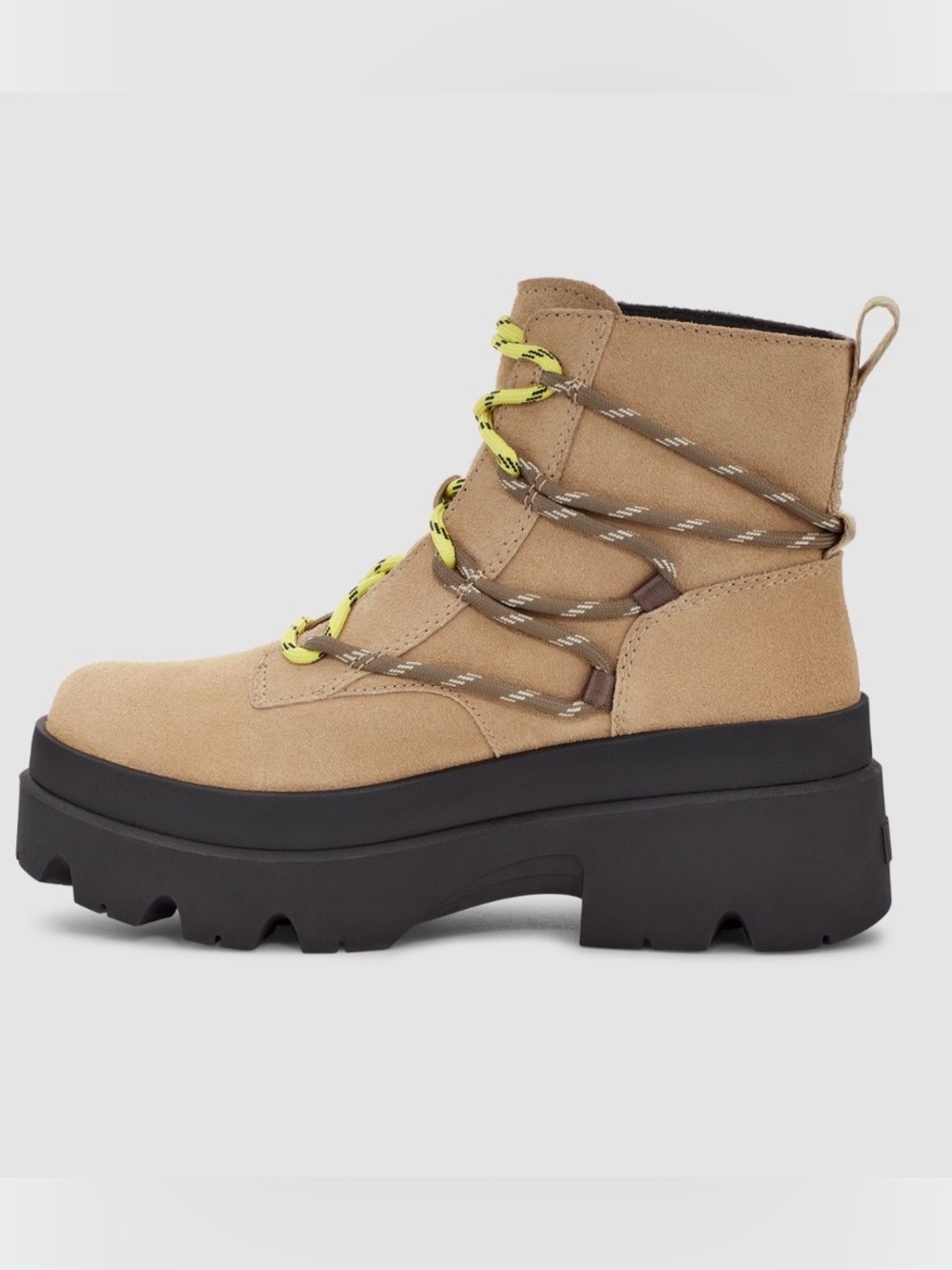UGG Brisbane Lace Up Tan Suede Boots Size 8